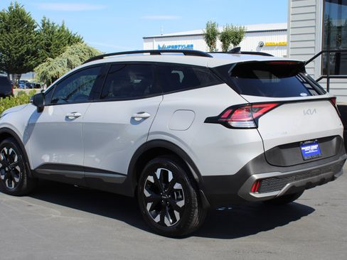 Used 2023 Kia Sportage X-Line w/ X-Line Premium Package AWD/4WD image 4