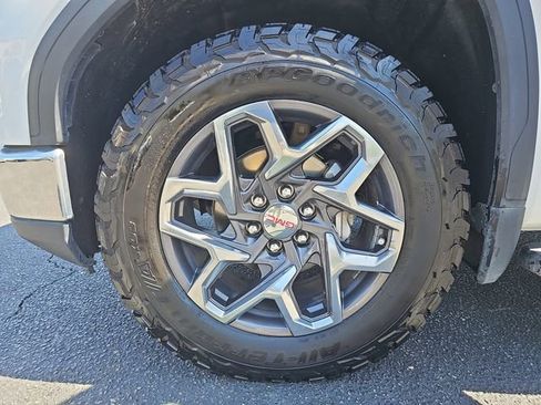 Used 2023 GMC Sierra 1500 SLT w/ SLT Premium Plus Package image 37