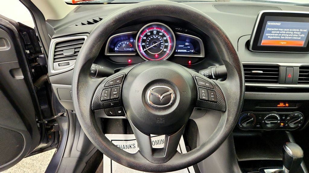 Used 2015 MAZDA MAZDA3 i Sport FWD image 12