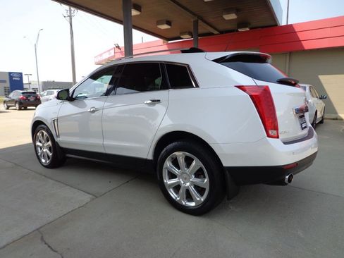 Used 2016 Cadillac SRX Performance w/ Driver Awareness Package AWD/4WD image 6