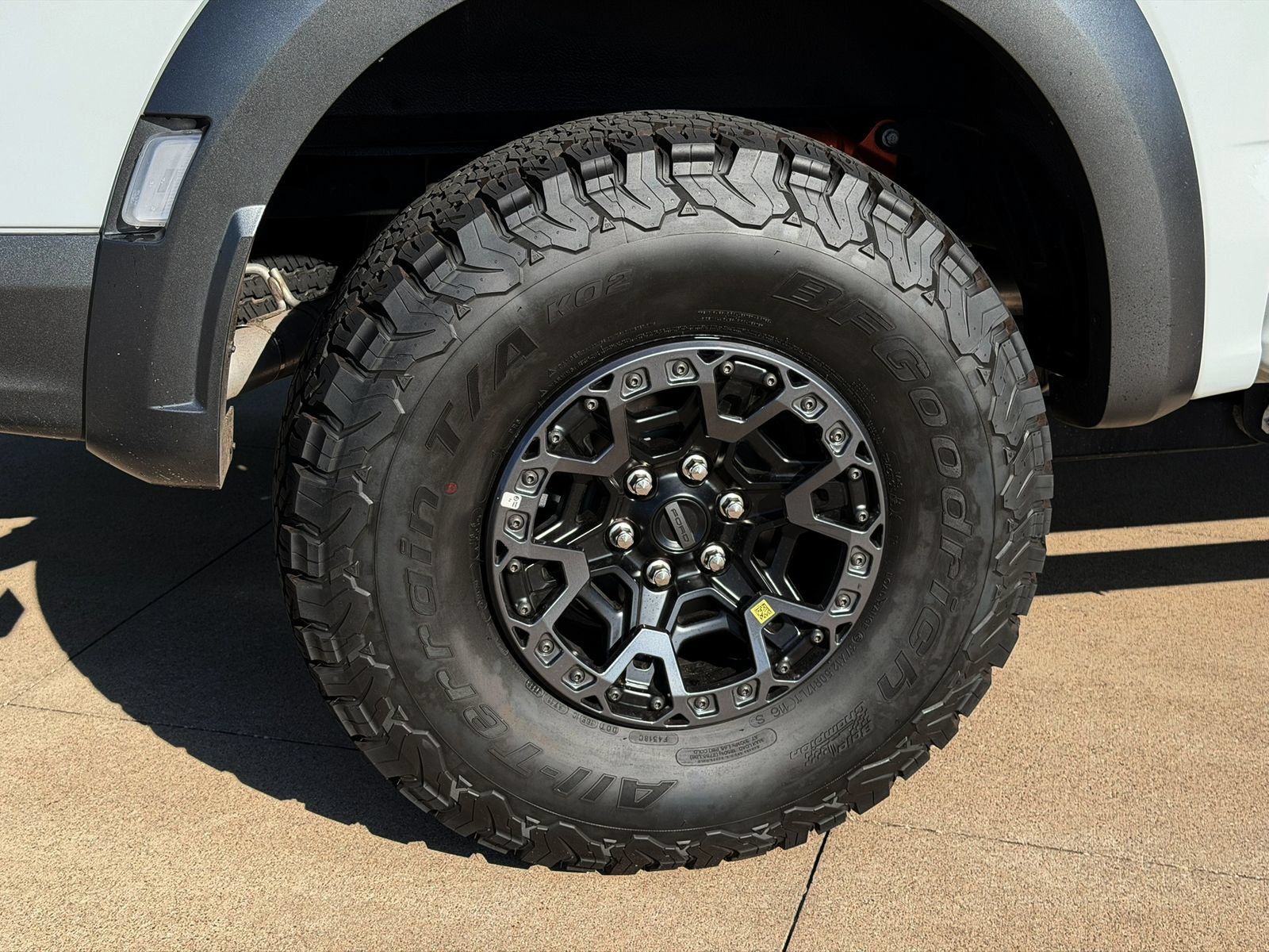 Used 2023 Ford F150 Raptor AWD/4WD image 8