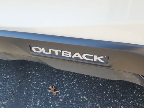 Certified 2025 Subaru Outback image 8