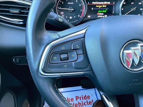 Used 2021 Buick Encore GX Select image 17