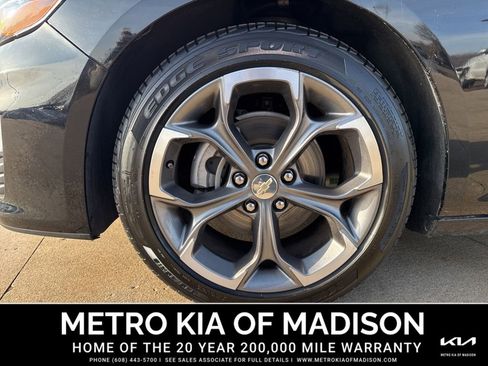 Used 2023 Chevrolet Malibu LT image 10