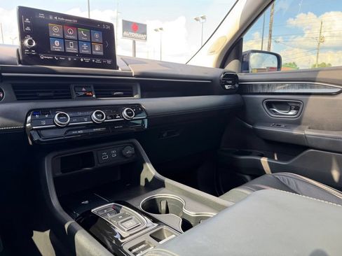 Used 2023 Honda Pilot Elite image 46
