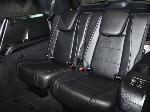 Used 2025 Mercedes-Benz GLS 450 GLS 450 image 69