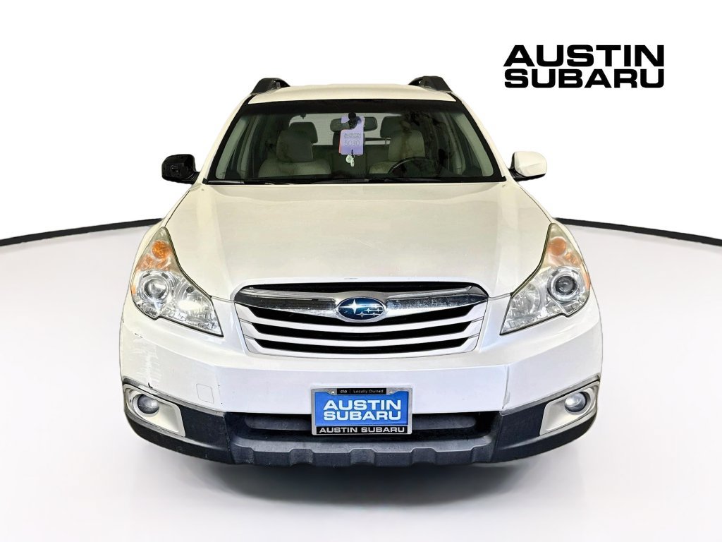 Used 2012 Subaru Outback 2.5i Premium w/ All-Weather Pkg AWD/4WD image 2