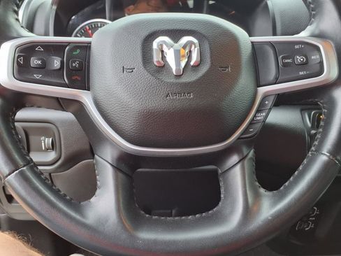 Used 2021 RAM 1500 Big Horn image 16