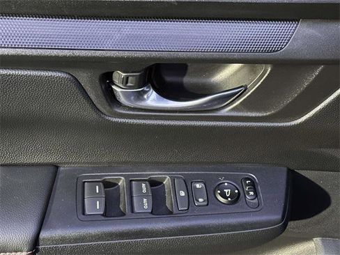 Used 2025 Honda CR-V Sport image 12