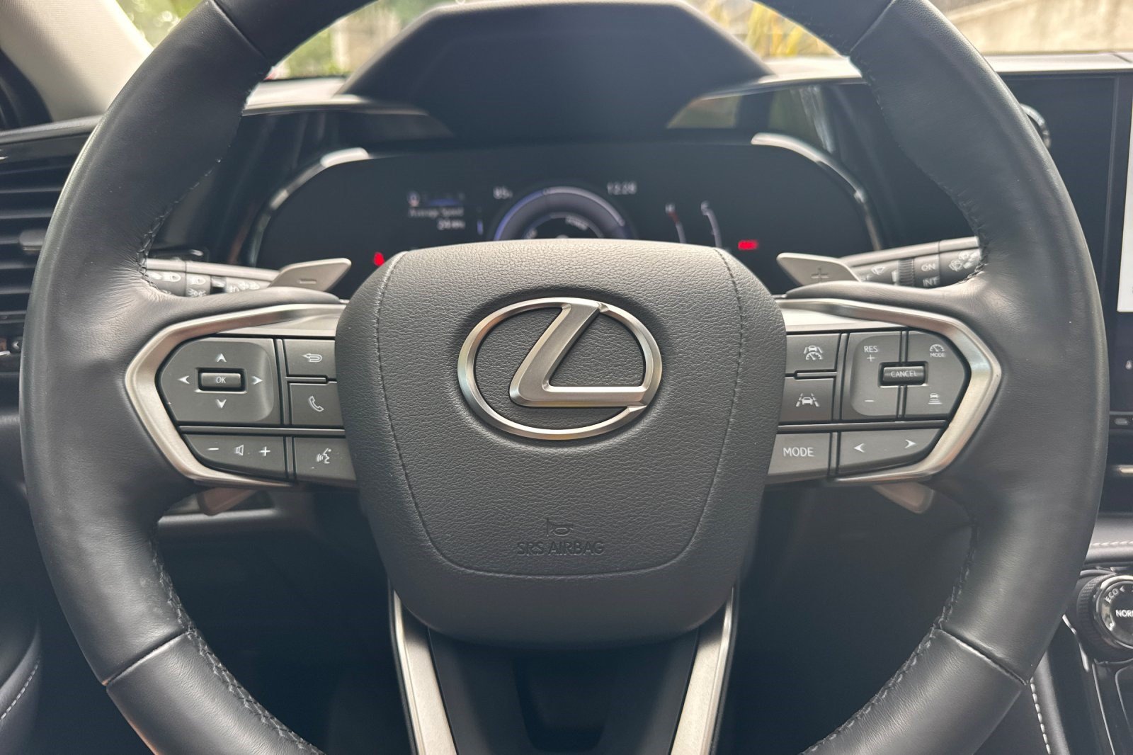 Used 2024 Lexus NX 350h AWD image 11