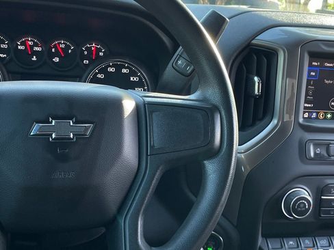 Used 2024 Chevrolet Silverado 1500 Custom Trail Boss w/ LPO, Dark Essentials Package image 15