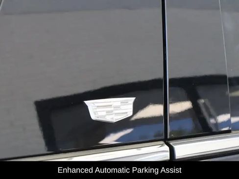 Used 2024 Cadillac Escalade ESV Premium Luxury Platinum AWD/4WD image 28