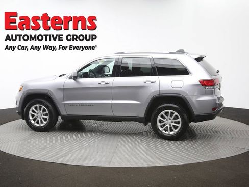 Used 2021 Jeep Grand Cherokee Laredo AWD/4WD image 59