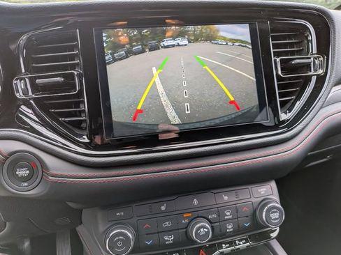 Certified 2025 Dodge Durango GT AWD/4WD image 19