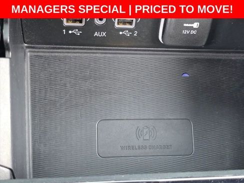 Used 2025 Jeep Grand Cherokee Altitude AWD/4WD image 33