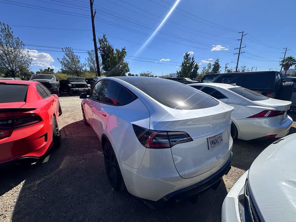 Used 2021 Tesla Model Y Long Range AWD/4WD image 4