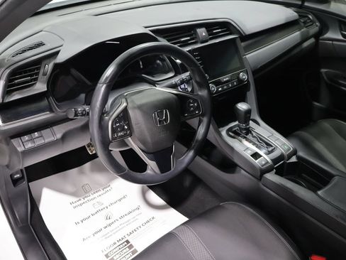 Used 2020 Honda Civic Sport image 15