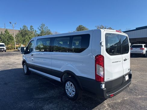 Used 2023 Ford Transit 350 XLT image 17