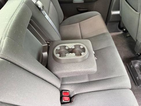 Used 2011 GMC Sierra 1500 SLE w/ Regional Value Package RWD image 9
