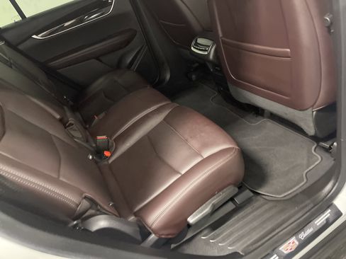 Used 2021 Cadillac XT6 Premium Luxury image 22