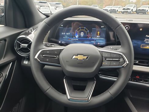 New 2026 Chevrolet Equinox LT w/ Convenience Package II image 18