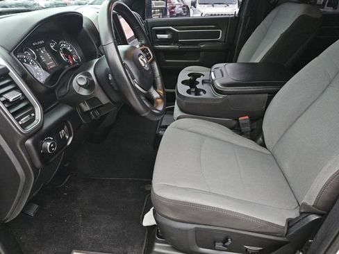Used 2024 RAM 2500 Big Horn AWD/4WD image 26