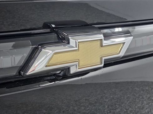 Used 2025 Chevrolet Equinox EV LT w/ Convenience Package FWD image 27