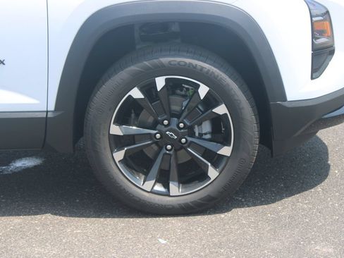 New 2027 Chevrolet Equinox RS w/ Convenience Package III AWD/4WD image 12