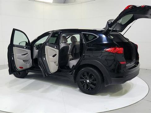 Used 2019 Hyundai Tucson SE image 31