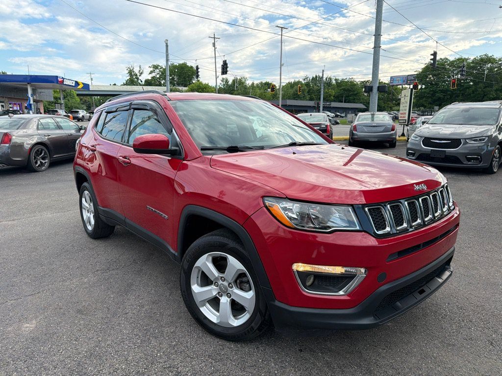 Used 2021 Jeep Compass Latitude w/ Convenience Group AWD/4WD image 4