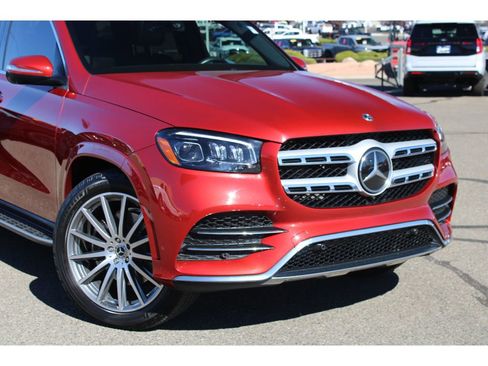Used 2022 Mercedes-Benz GLS 450 4MATIC image 5