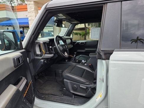 Used 2022 Ford Bronco Badlands image 12