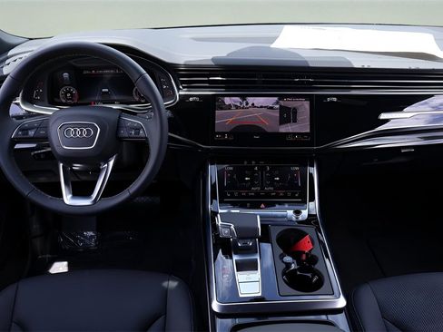New 2025 Audi Q8 Premium Plus image 14