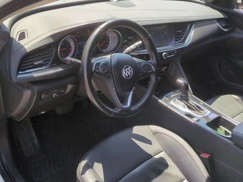 Used 2018 Buick Regal Essence w/ Driver Confidence Package #1 AWD/4WD image 13