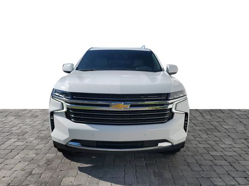 Used 2023 Chevrolet Suburban LT RWD image 2