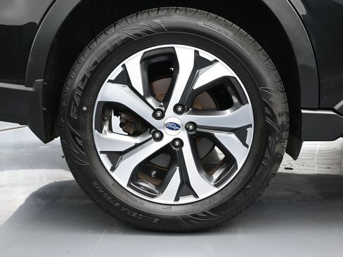 Used 2021 Subaru Outback Limited AWD/4WD image 18