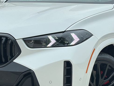 New 2027 BMW X6 xDrive40i AWD/4WD image 4
