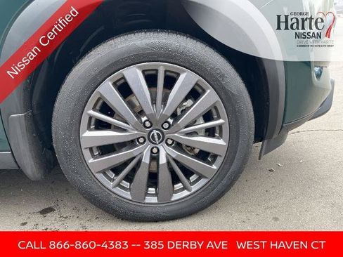 Certified 2024 Nissan Pathfinder SL w/ SL Premium Package AWD/4WD image 12