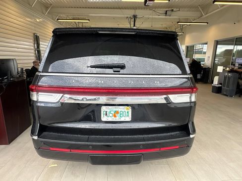 Used 2022 Lincoln Navigator Reserve RWD image 8