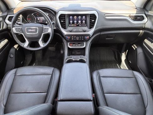 Used 2023 GMC Acadia SLT w/ Elevation Edition FWD image 8