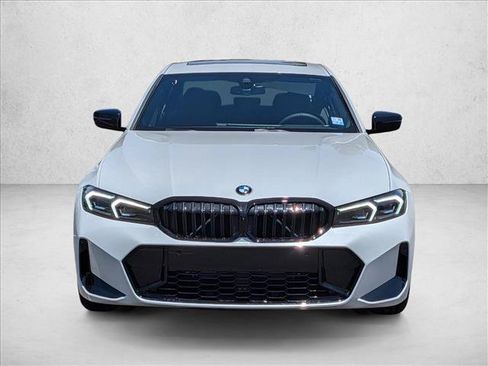 New 2026 BMW 330i Sedan w/ M Sport Package RWD image 6