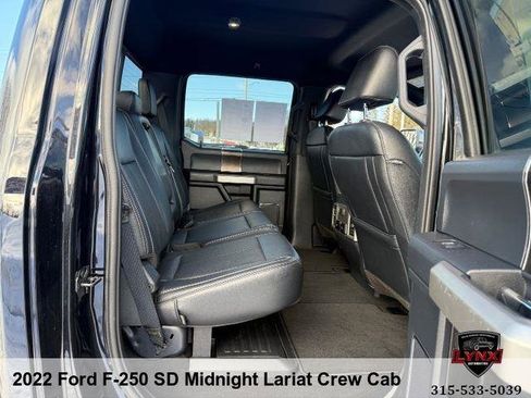 Used 2022 Ford F250 Lariat w/ Tremor Off-Road Package image 32
