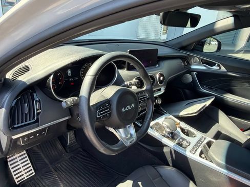 Used 2023 Kia Stinger GT2 AWD/4WD image 6