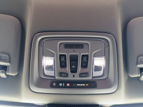 Used 2026 Chevrolet Silverado 2500 LTZ w/ LTZ Plus Package AWD/4WD image 25