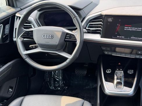 Used 2023 Audi Q4 e-tron Premium Plus w/ Premium Plus AWD/4WD image 13