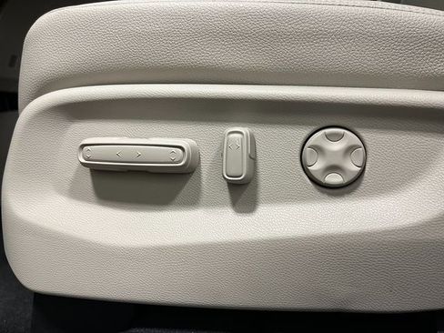 New 2026 Honda Odyssey EX-L image 12