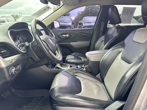 Used 2014 Jeep Cherokee Limited FWD image 20