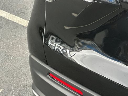 Certified 2025 Honda HR-V Sport image 12