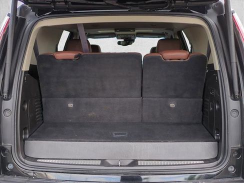 Used 2015 Cadillac Escalade Premium AWD/4WD image 6