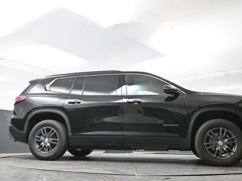 Used 2025 GMC Acadia Elevation FWD image 56